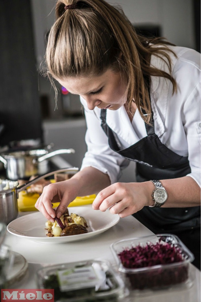 How To Become A Private Chef & Full Job Description